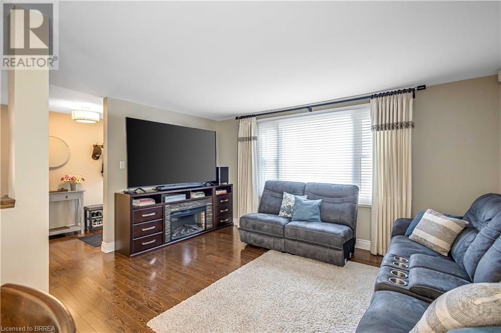 330 Thames Street S, Ingersoll, Ontario  N5C 2V1 - Photo 4 - 40748912