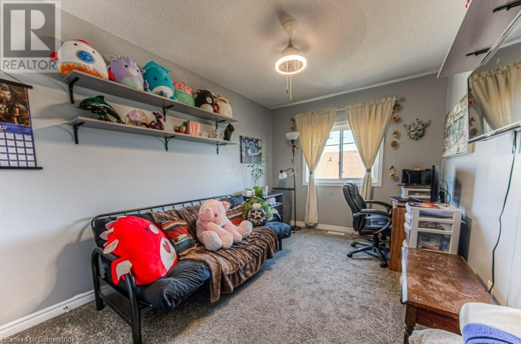 42 Eliza Avenue, Kitchener, Ontario  N2E 0B9 - Photo 31 - 40747912