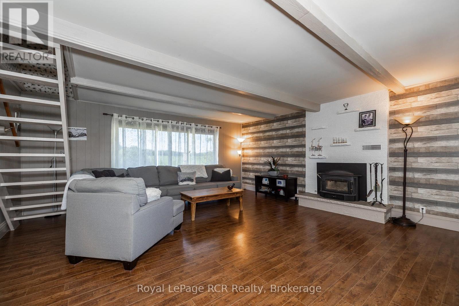 177569 Grey Rd 18 Road, Georgian Bluffs, Ontario  N4K 5N5 - Photo 32 - X12268326