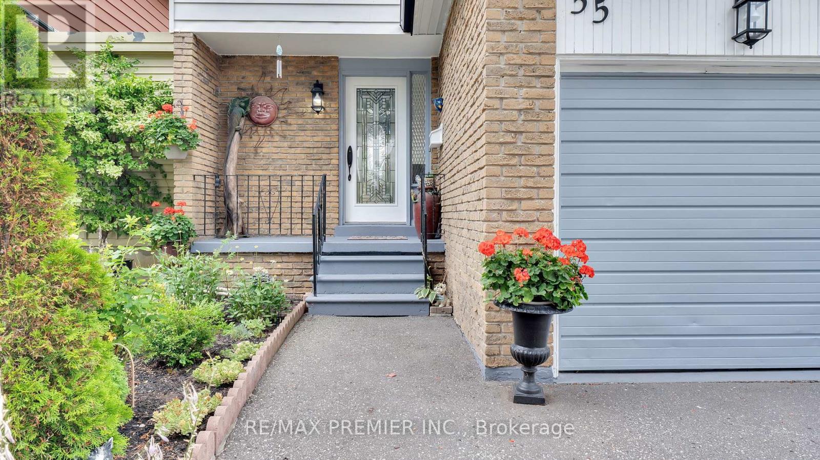 Property at 55 LOSCOMBE DRIVE image 4