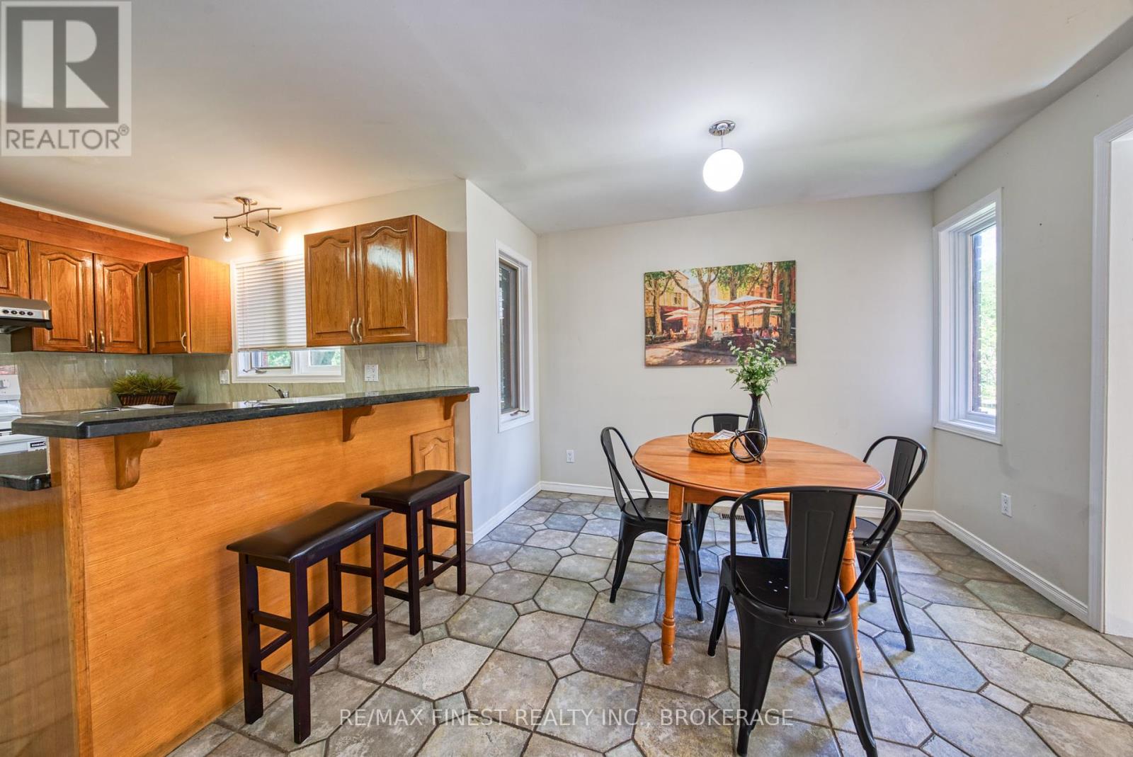 634 Fernmoor Drive, Kingston, Ontario  K7M 8K5 - Photo 15 - X12264934