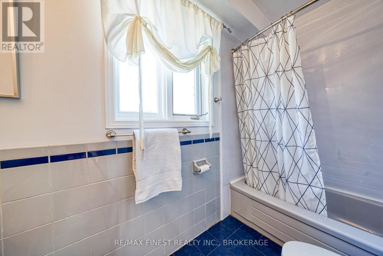 634 Fernmoor Drive, Kingston, Ontario  K7M 8K5 - Photo 20 - X12264934