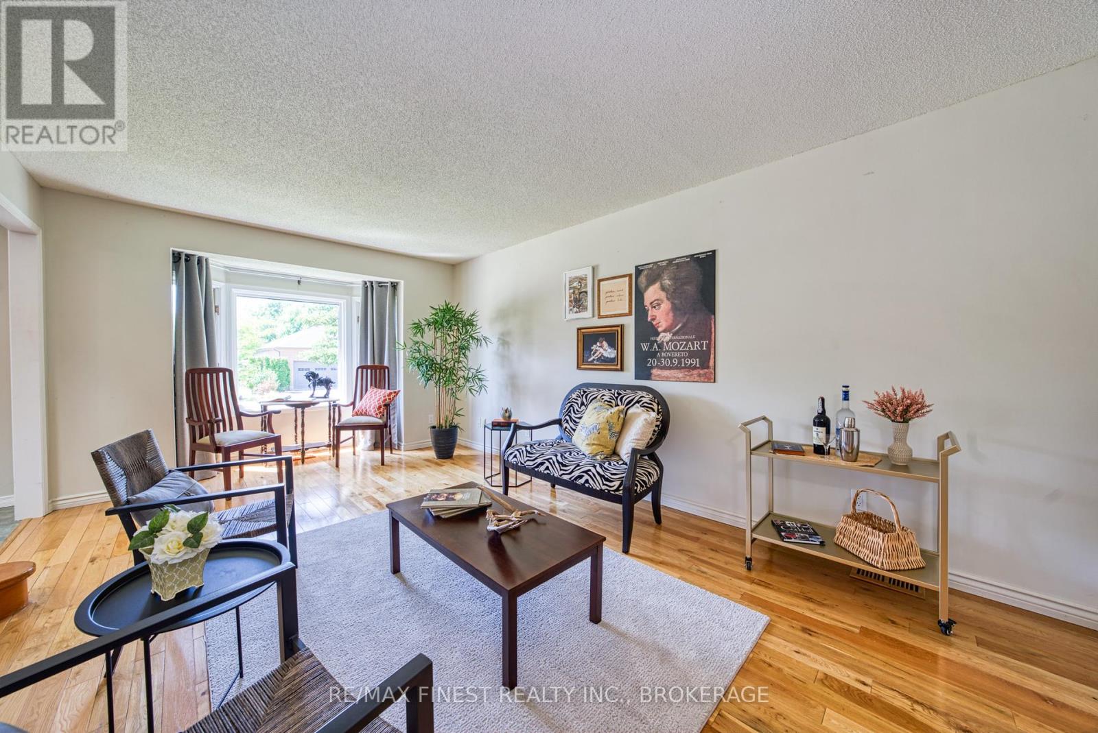 634 Fernmoor Drive, Kingston, Ontario  K7M 8K5 - Photo 7 - X12264934