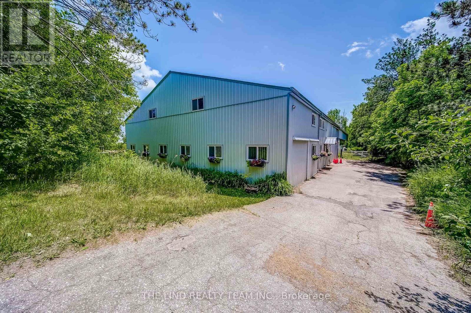 15809 Dufferin Street, King, Ontario  L7B 1K5 - Photo 40 - N12269683