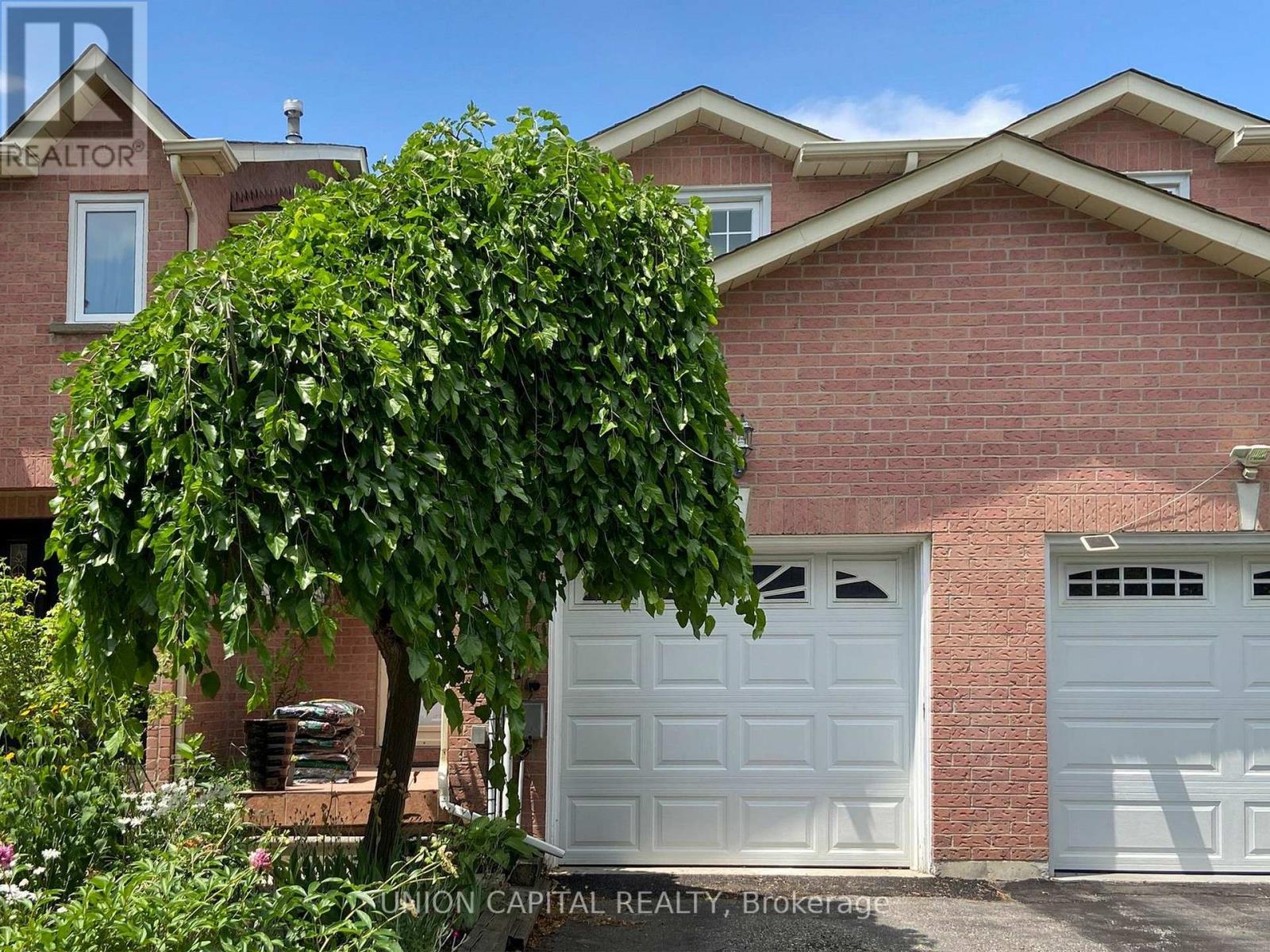 Property at 86 OLDHILL STREET image 1