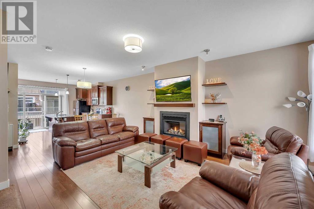 Property at 31 Skyview Ranch Gardens NE image 3