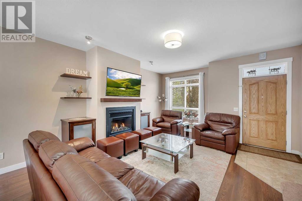 Property at 31 Skyview Ranch Gardens NE image 4