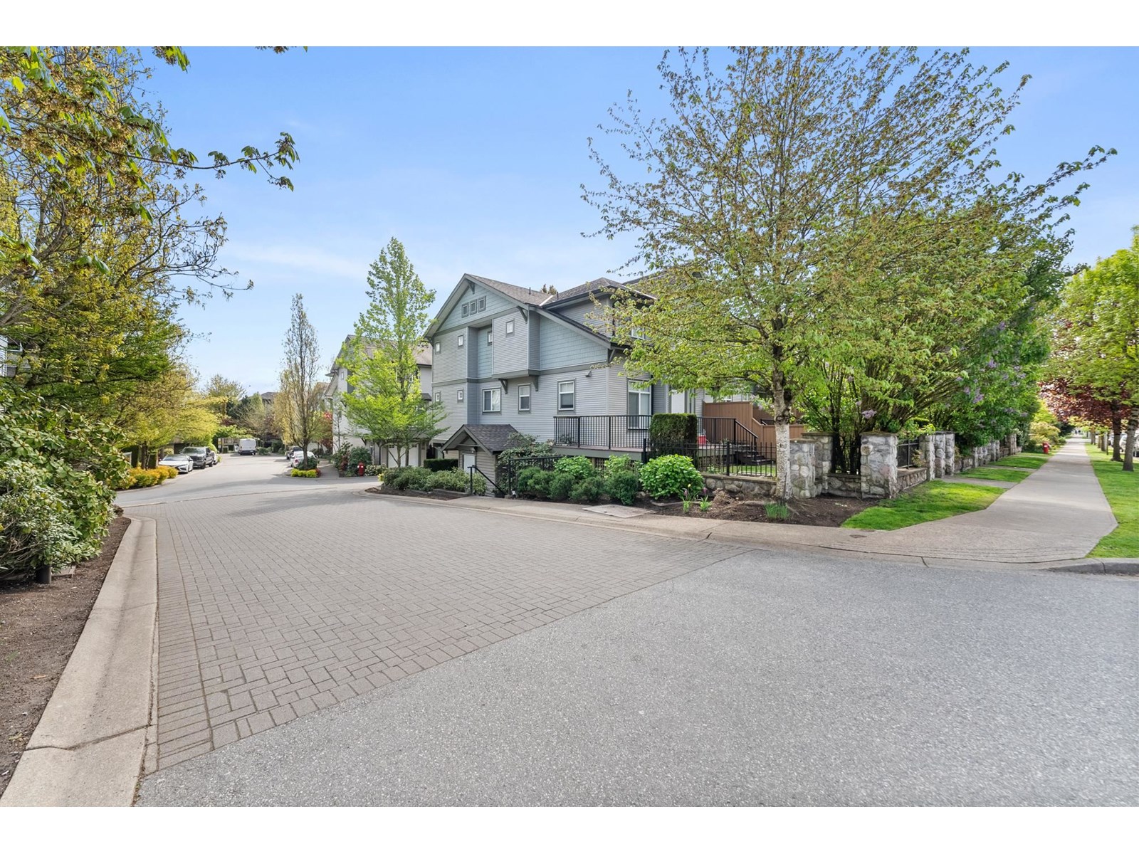 Property at 35 8726 159 STREET image 2