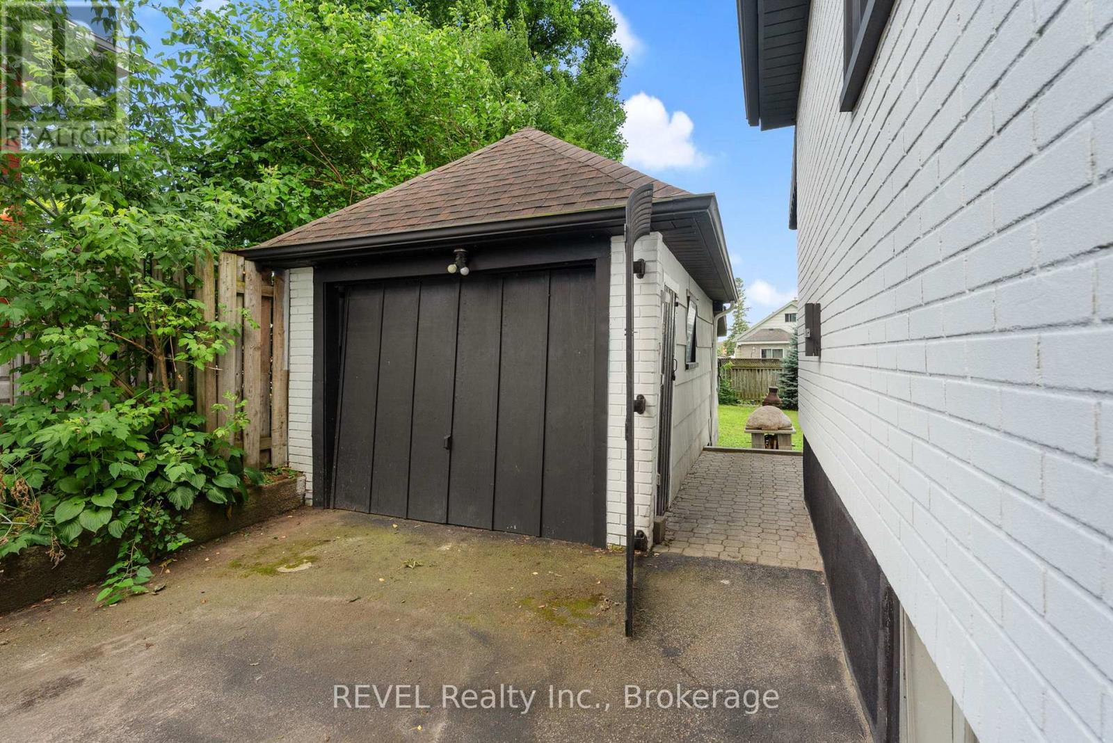6344 Culp Street, Niagara Falls, Ontario  L2G 2C1 - Photo 7 - X12269883