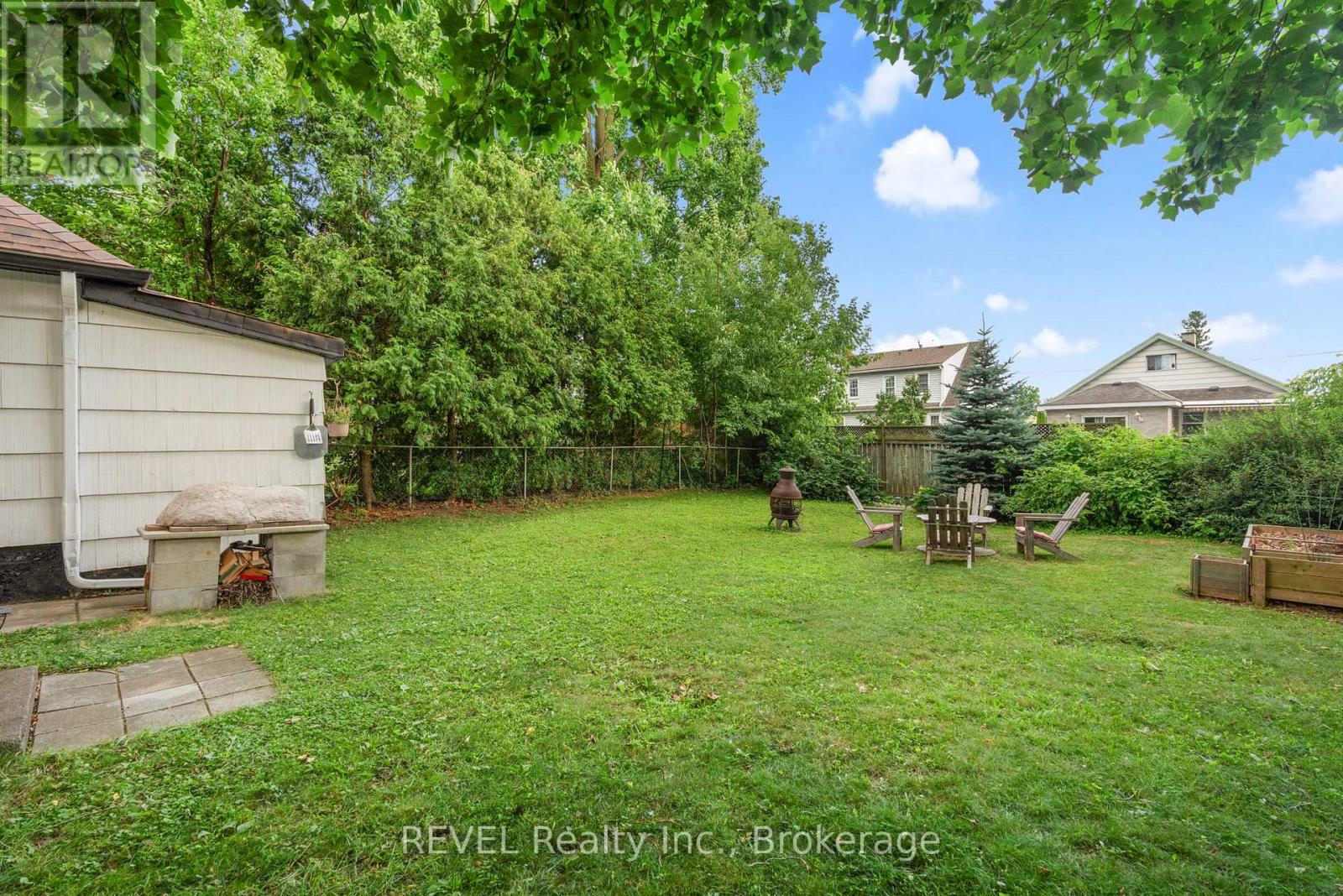 6344 Culp Street, Niagara Falls, Ontario  L2G 2C1 - Photo 9 - X12269883