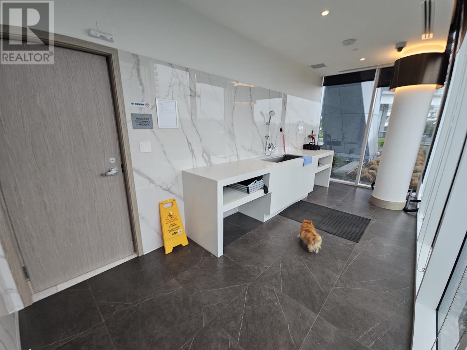 2405 4730 Lougheed Highway, Burnaby, British Columbia  V5C 0M9 - Photo 7 - R3024229