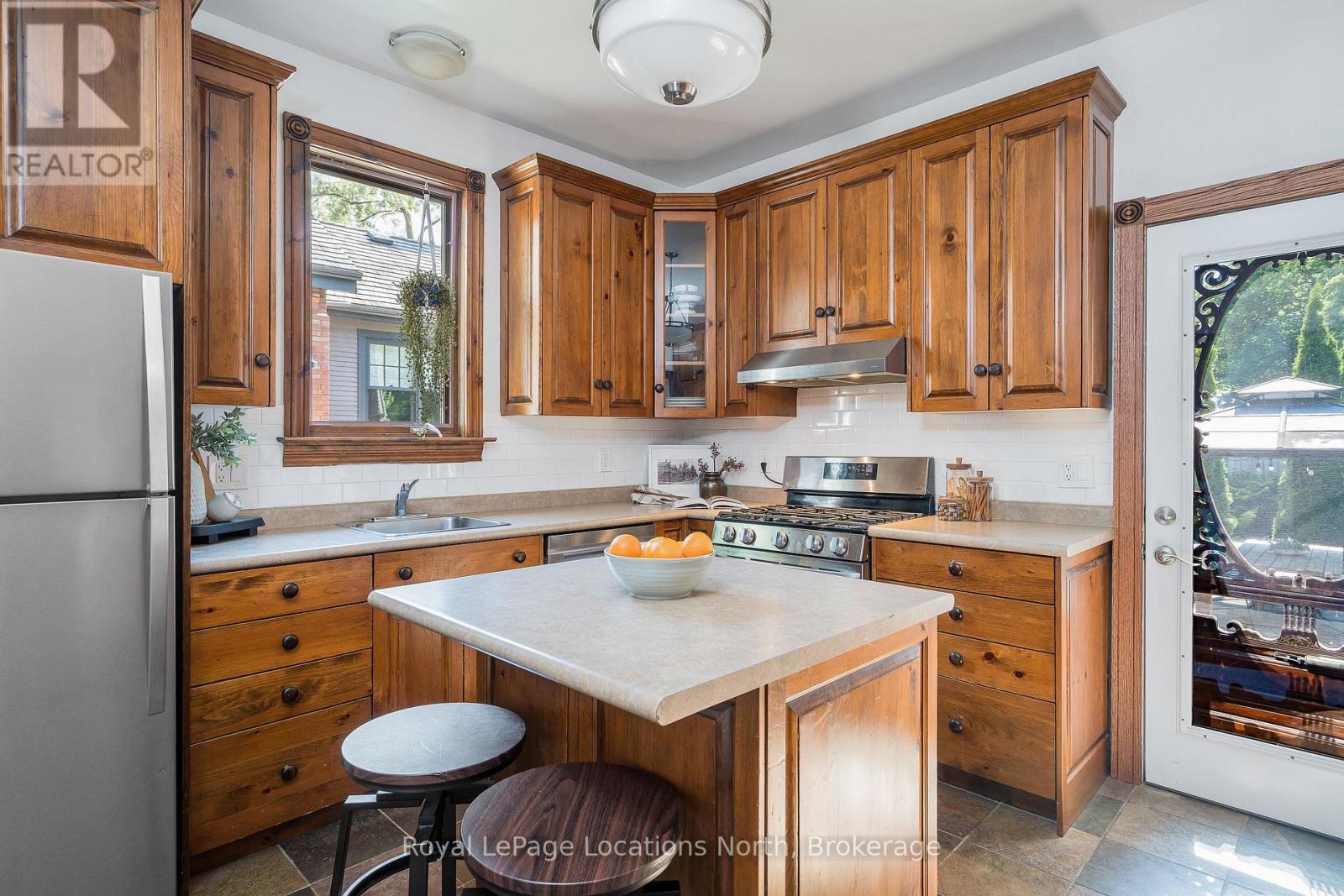344 Birch Street, Collingwood, Ontario  L9Y 2V7 - Photo 15 - S12269853