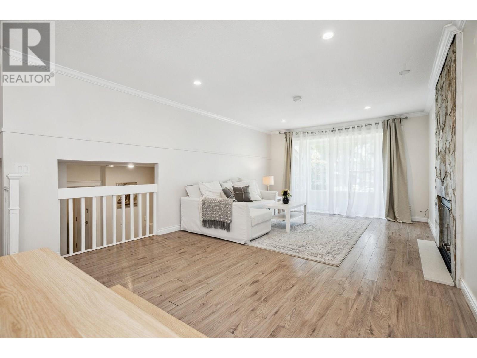 1163 Falcon Drive, Coquitlam, British Columbia V3E 2C2 - Photo 10 - R3024205