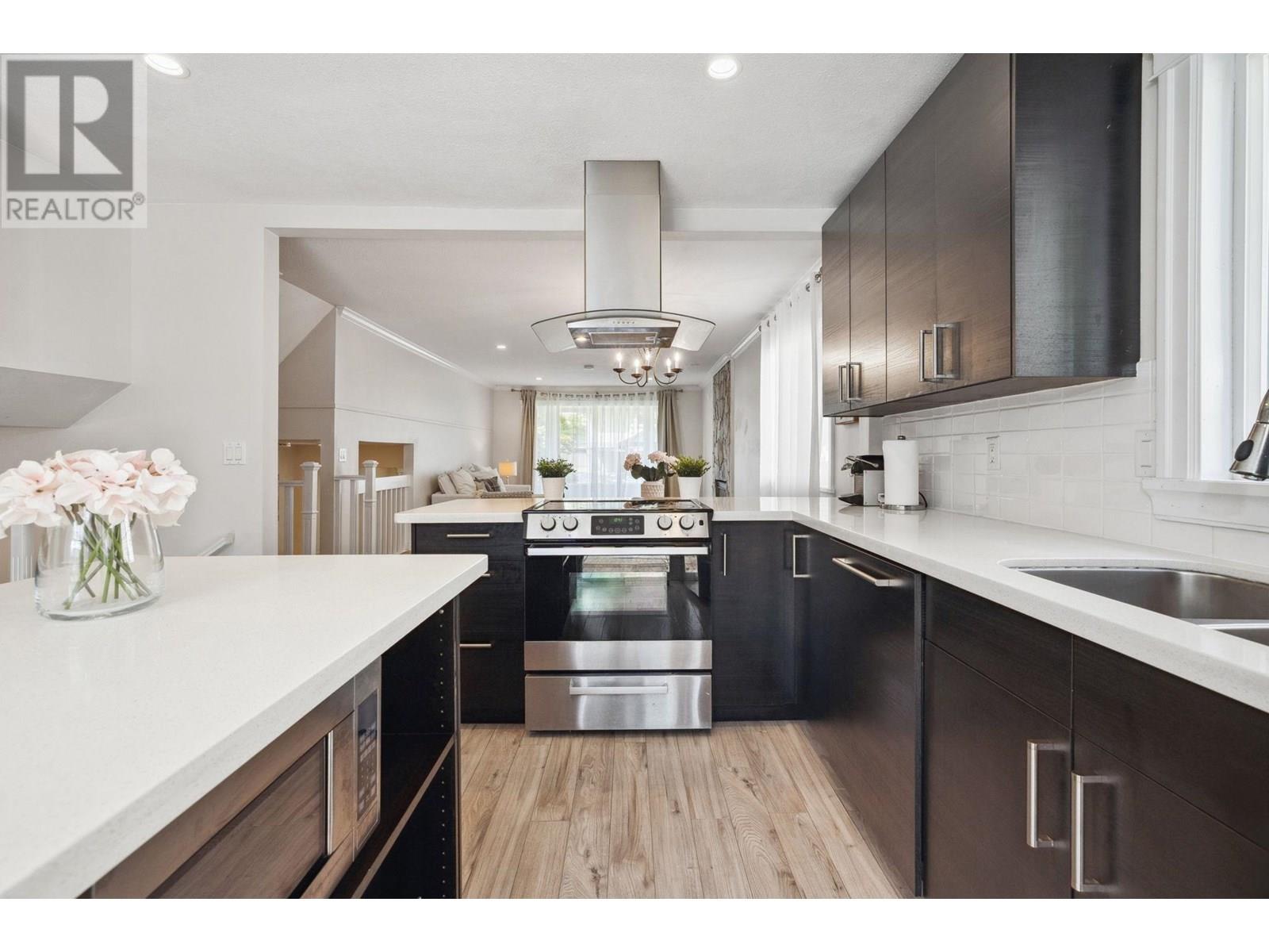 1163 Falcon Drive, Coquitlam, British Columbia V3E 2C2 - Photo 13 - R3024205