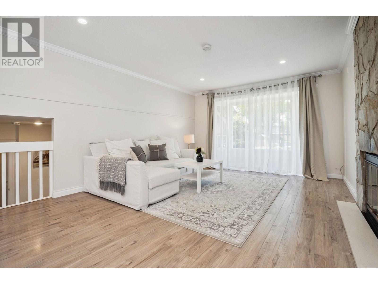 1163 Falcon Drive, Coquitlam, British Columbia V3E 2C2 - Photo 4 - R3024205