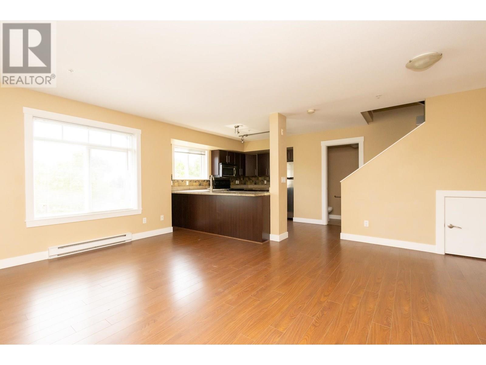 38 7428 14th Avenue, Burnaby, British Columbia  V3N 0C2 - Photo 4 - R3024217