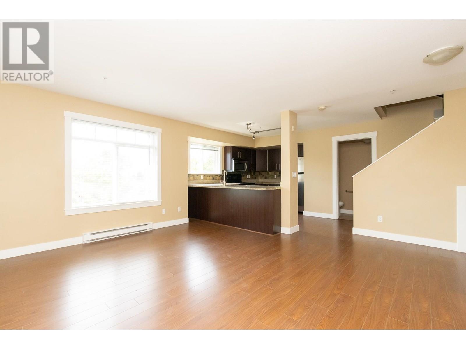 38 7428 14th Avenue, Burnaby, British Columbia  V3N 0C2 - Photo 5 - R3024217