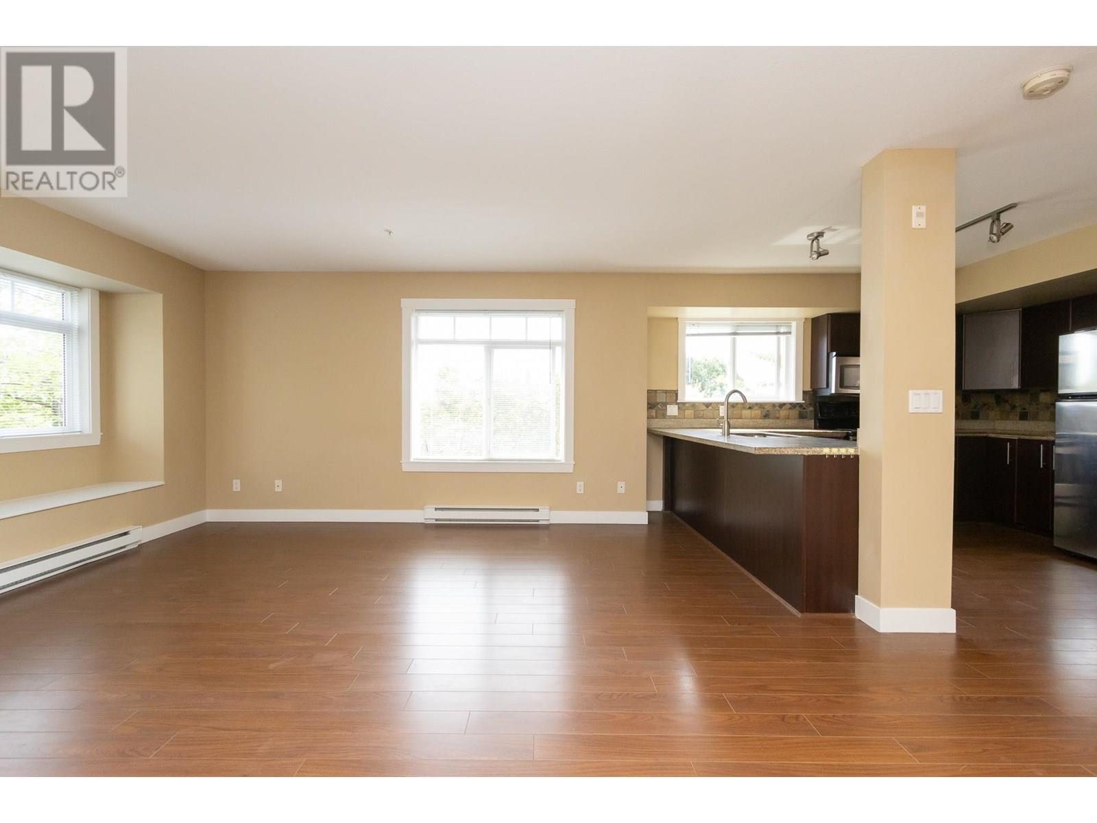 38 7428 14th Avenue, Burnaby, British Columbia  V3N 0C2 - Photo 7 - R3024217