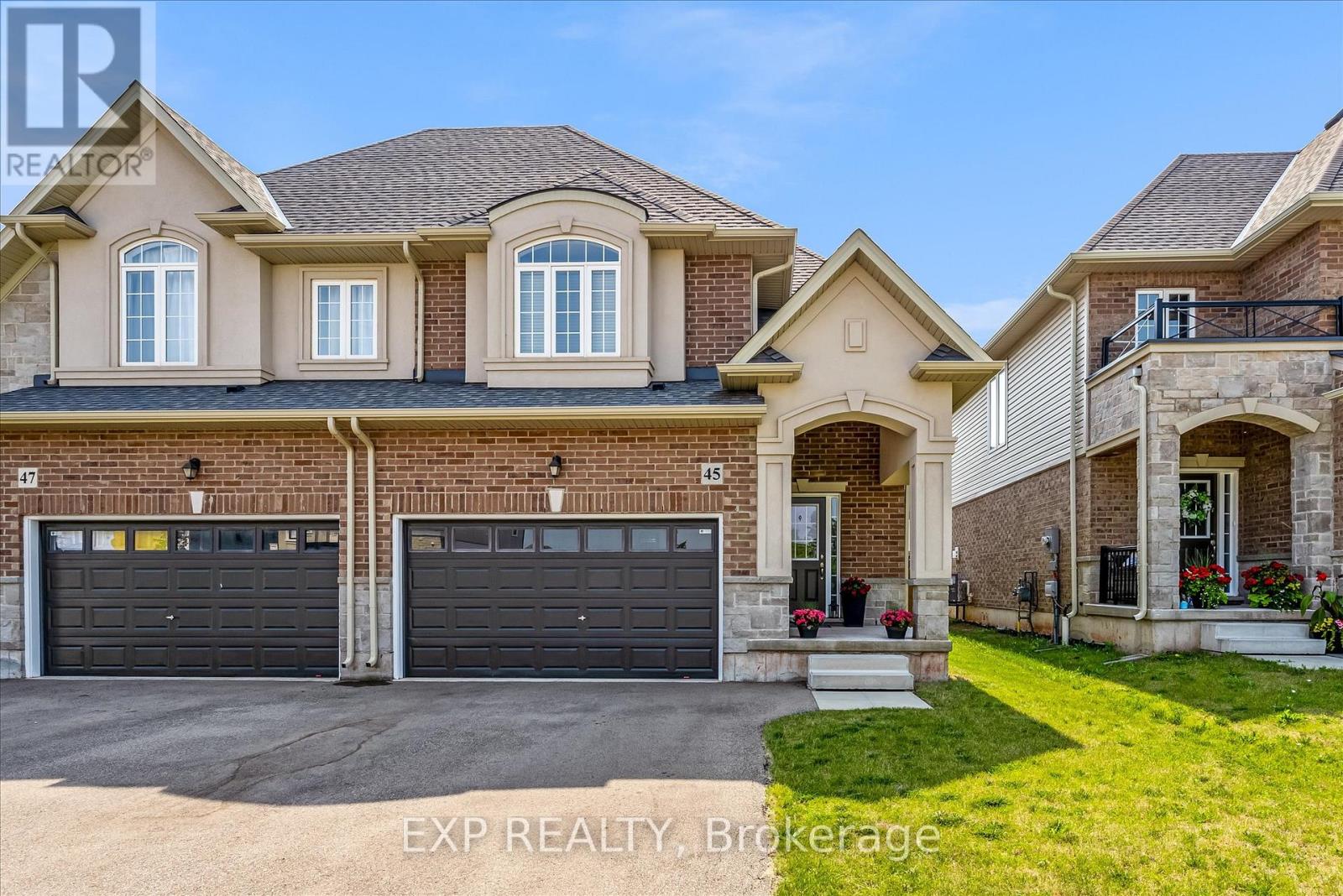 Property at 45 SAUVIGNON CRESCENT image 2