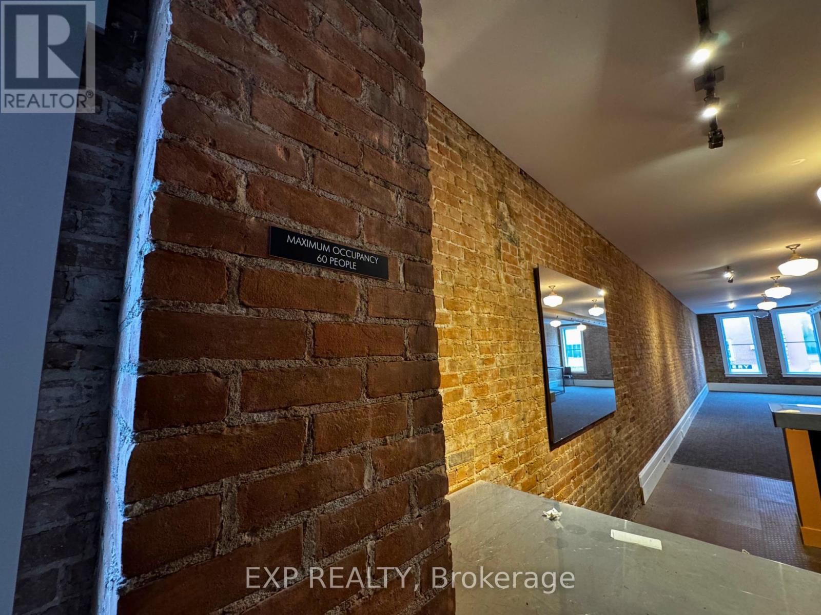 Upper - 14 Norfolk Street S, Haldimand, Ontario  N3Y 2V9 - Photo 8 - X12269822