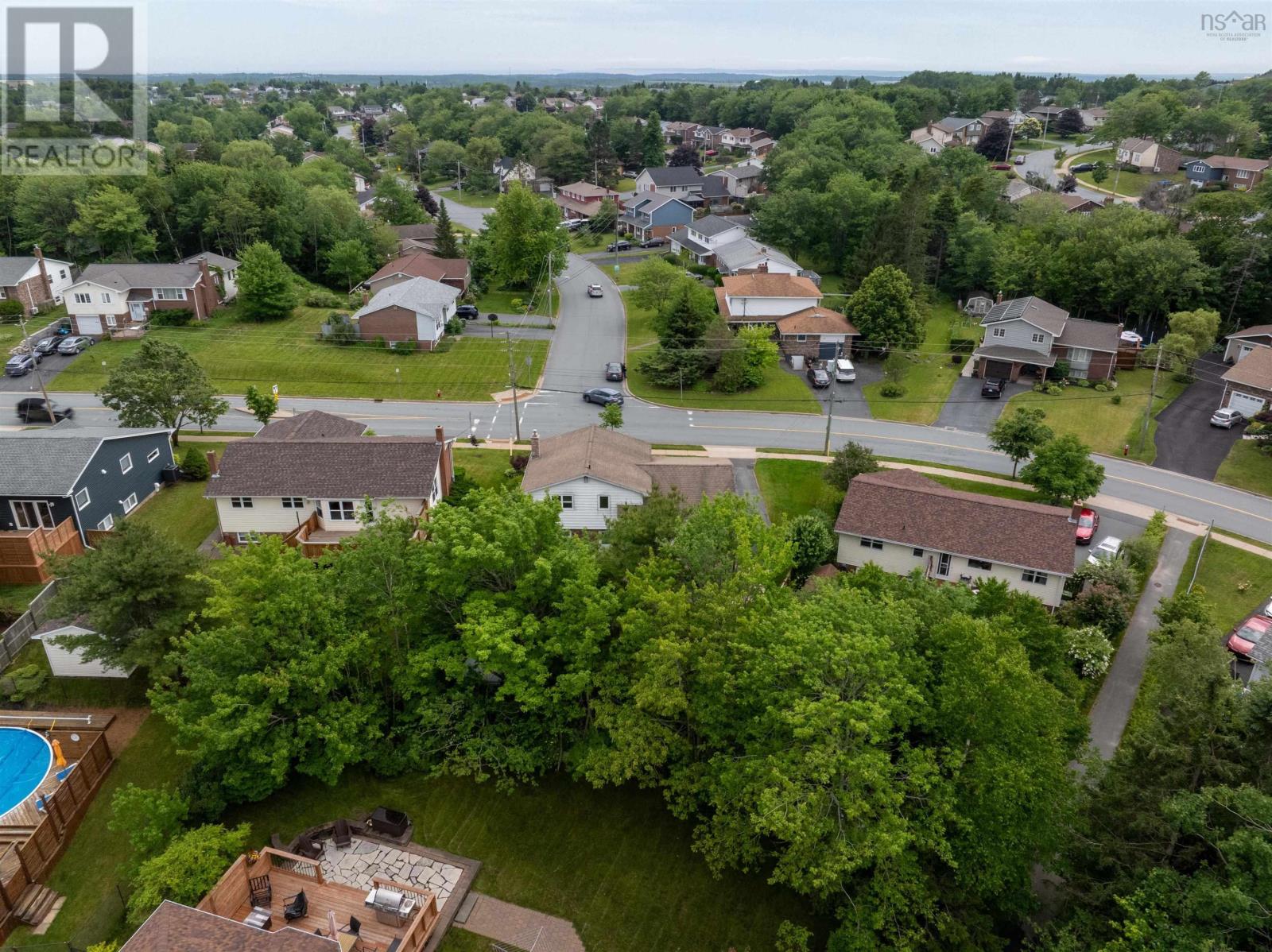 Property at 533 Colby Drive image 3