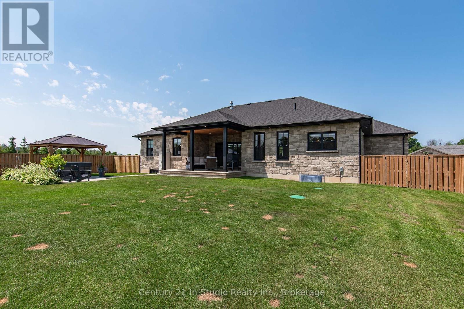 33 Nickason Drive, Arran-Elderslie, Ontario  N0H 1A0 - Photo 46 - X12269900