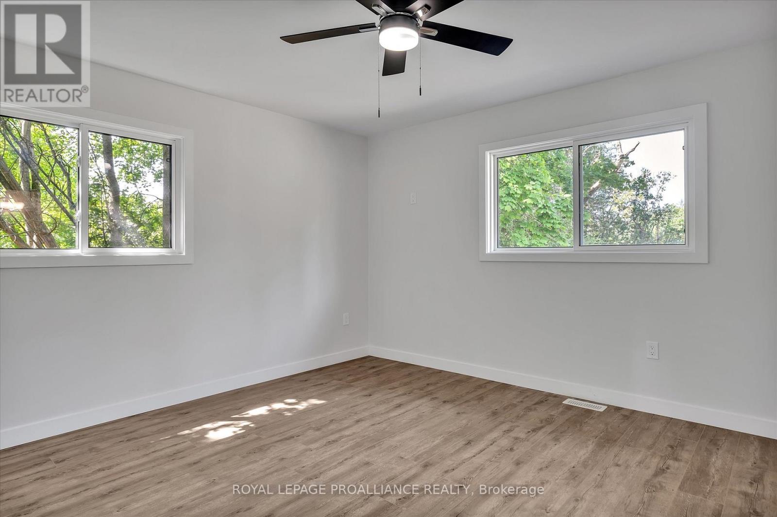 100 Reid Street, Kawartha Lakes, Ontario  K0M 1A0 - Photo 27 - X12269899