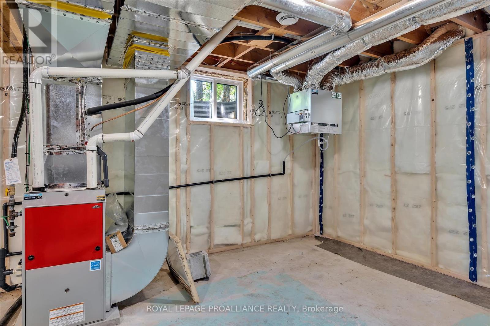 100 Reid Street, Kawartha Lakes, Ontario  K0M 1A0 - Photo 39 - X12269899