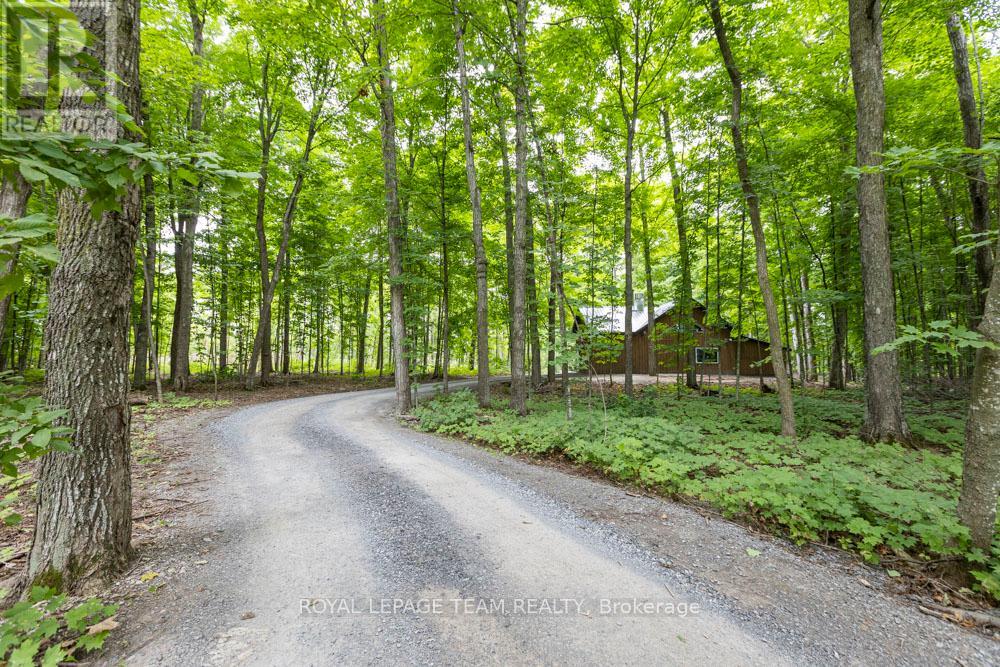 9459 Mccuan Road, Beckwith, Ontario  K7C 0C4 - Photo 38 - X12269872