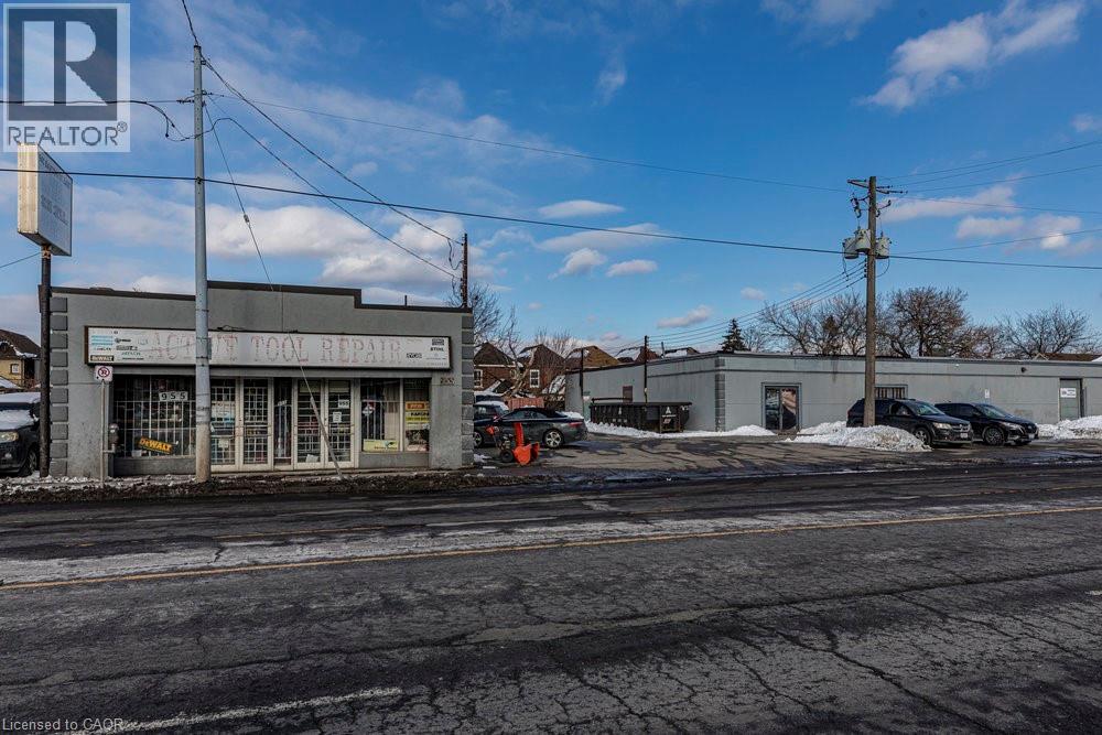 955 Barton Street E, Hamilton, Ontario  L8L 3C4 - Photo 2 - 40749057