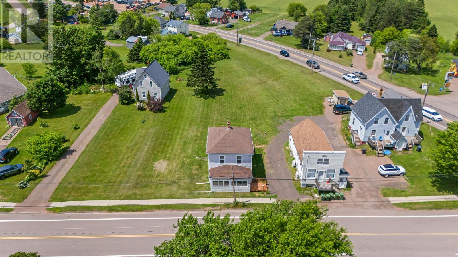 8 Lady Slipper Drive, Miscouche, Prince Edward Island  C0B 1T0 - Photo 4 - 202516936