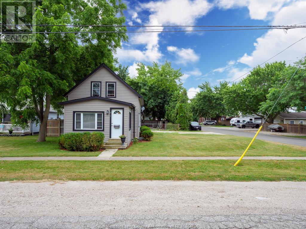 Property at 440 ST CHARLES image 2
