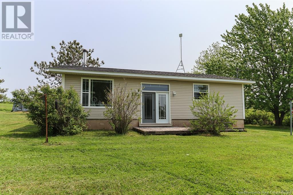 1466 Route 705, Wickham, New Brunswick  E5T 3W3 - Photo 1 - NB122491