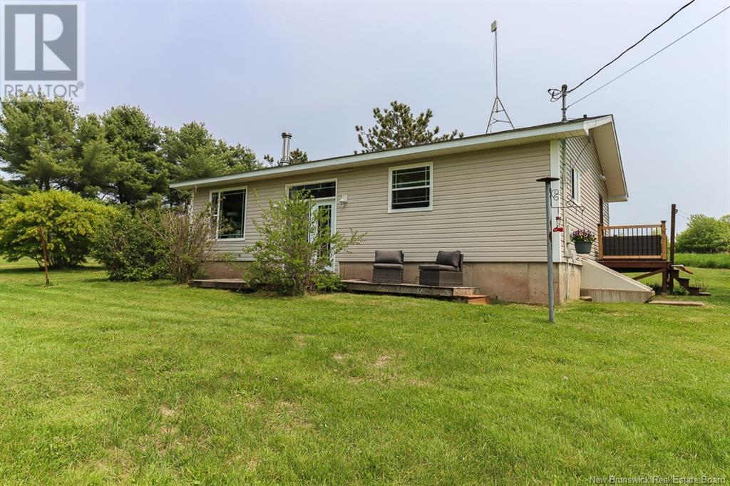 1466 Route 705, Wickham, New Brunswick  E5T 3W3 - Photo 3 - NB122491
