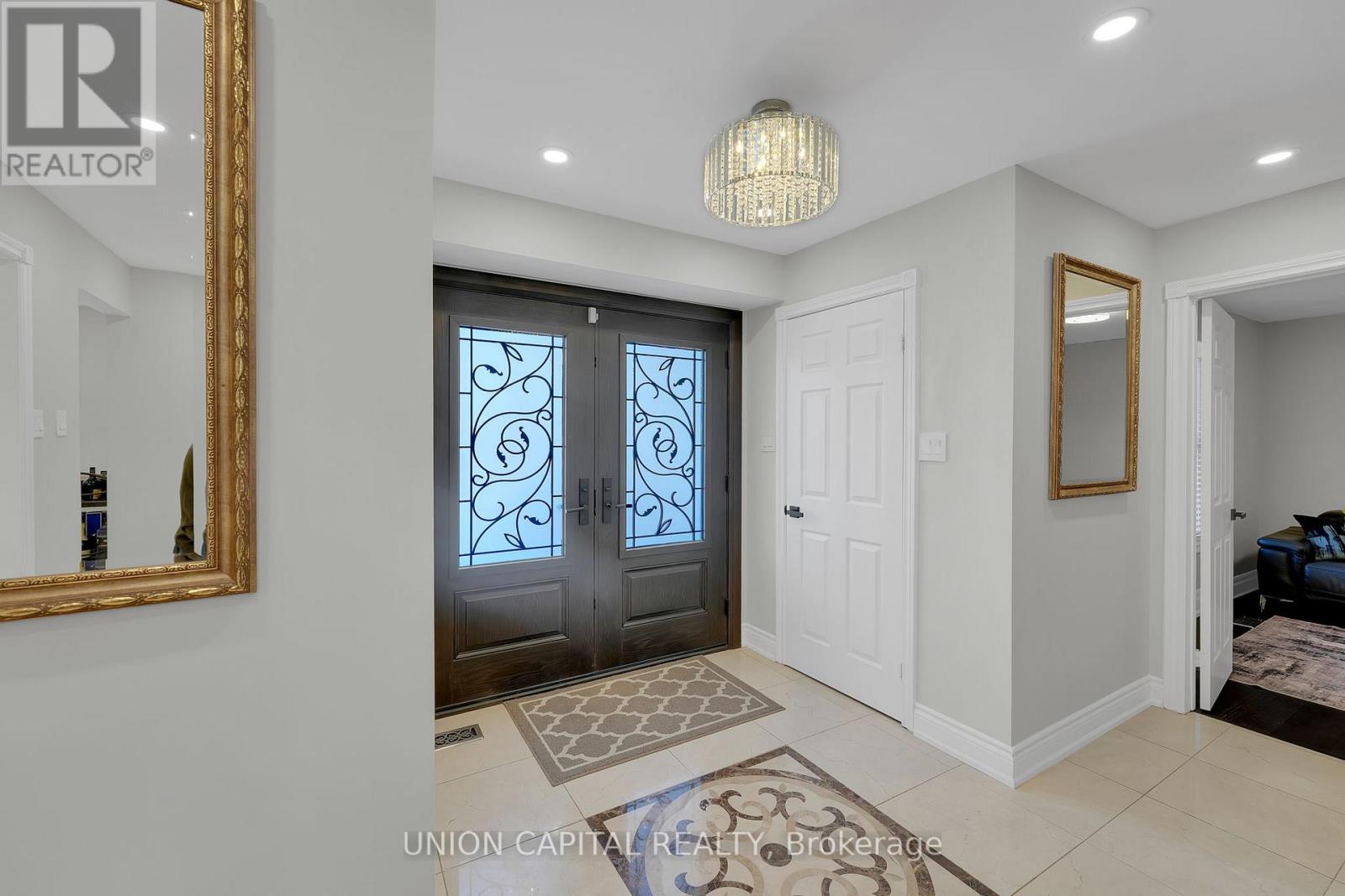 Property at 12 REESOR PLACE image 2