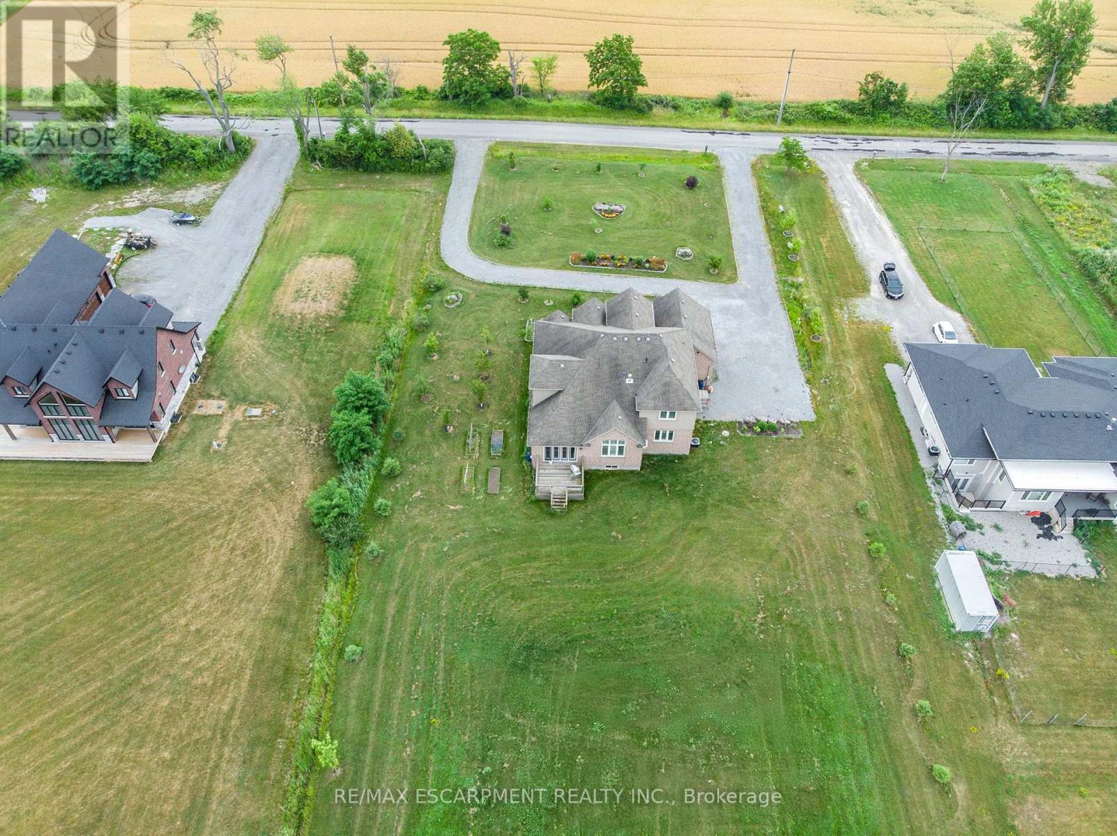 270 Farr Street, Pelham, Ontario  L0S 1C0 - Photo 50 - X12257999