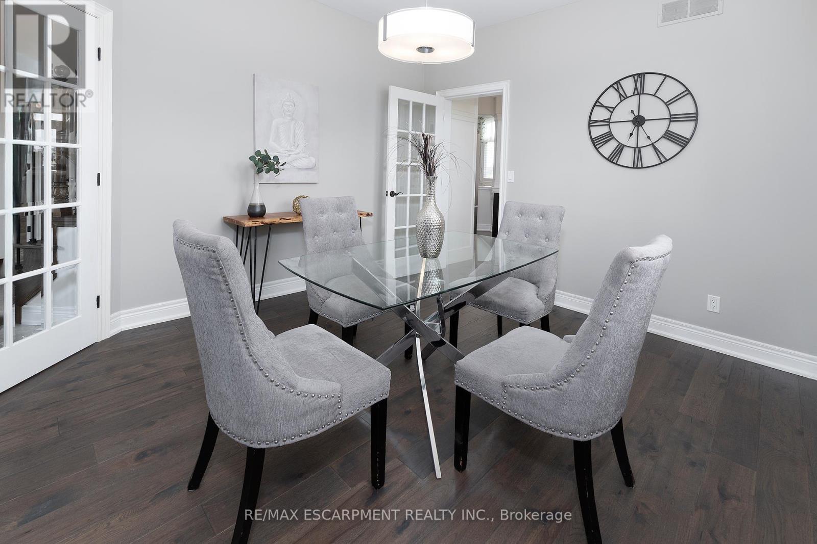 270 Farr Street, Pelham, Ontario  L0S 1C0 - Photo 6 - X12257999