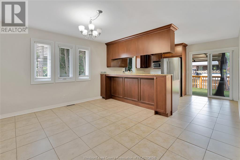 537 Gary, Lasalle, Ontario  N9J 3C9 - Photo 9 - 25017237