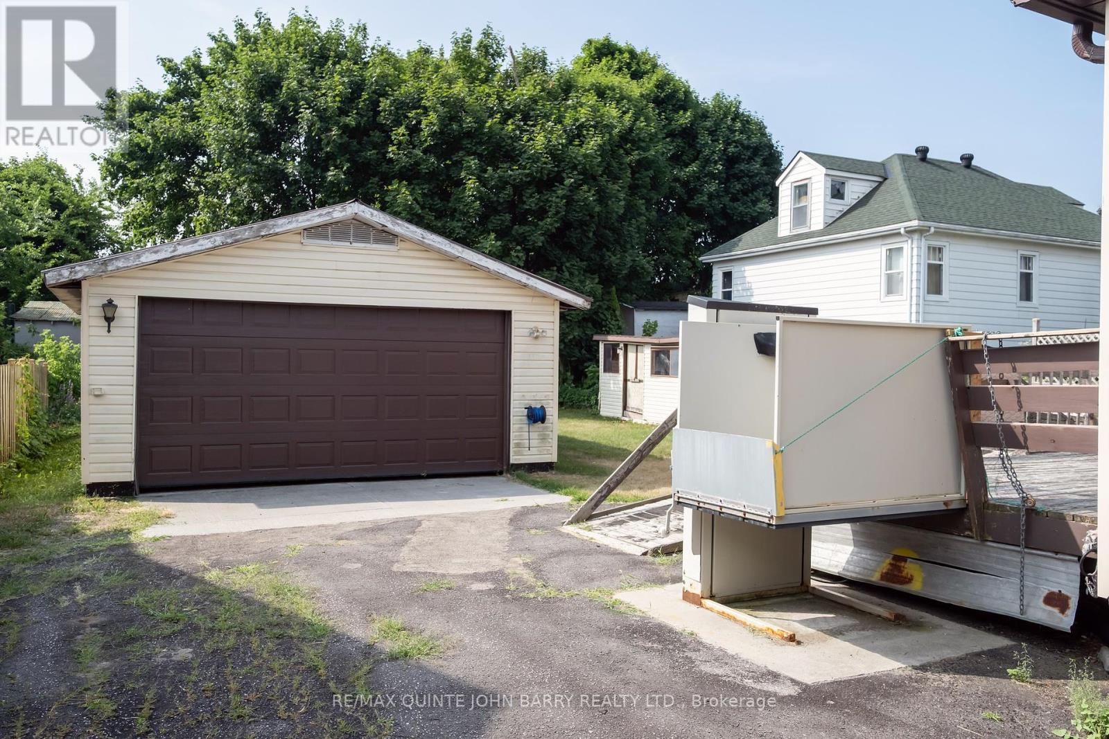 Property at 151 WILKINS STREET image 4