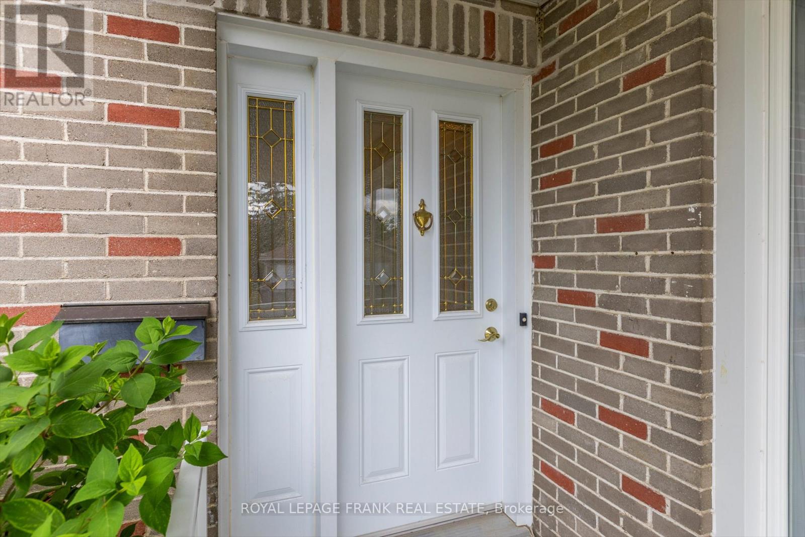 Property at 812 SCHNEIDER PLACE image 3