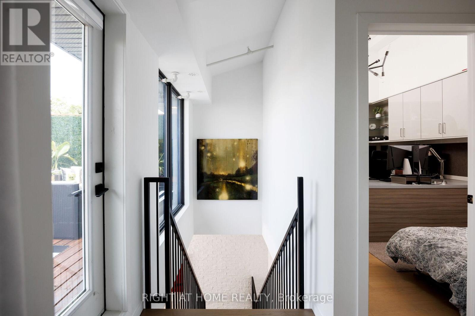 4 - 50 Bartlett Avenue, Toronto (Dovercourt-Wallace Emerson-Junction), Ontario  M6H 3E6 - Photo 32 - W12269933