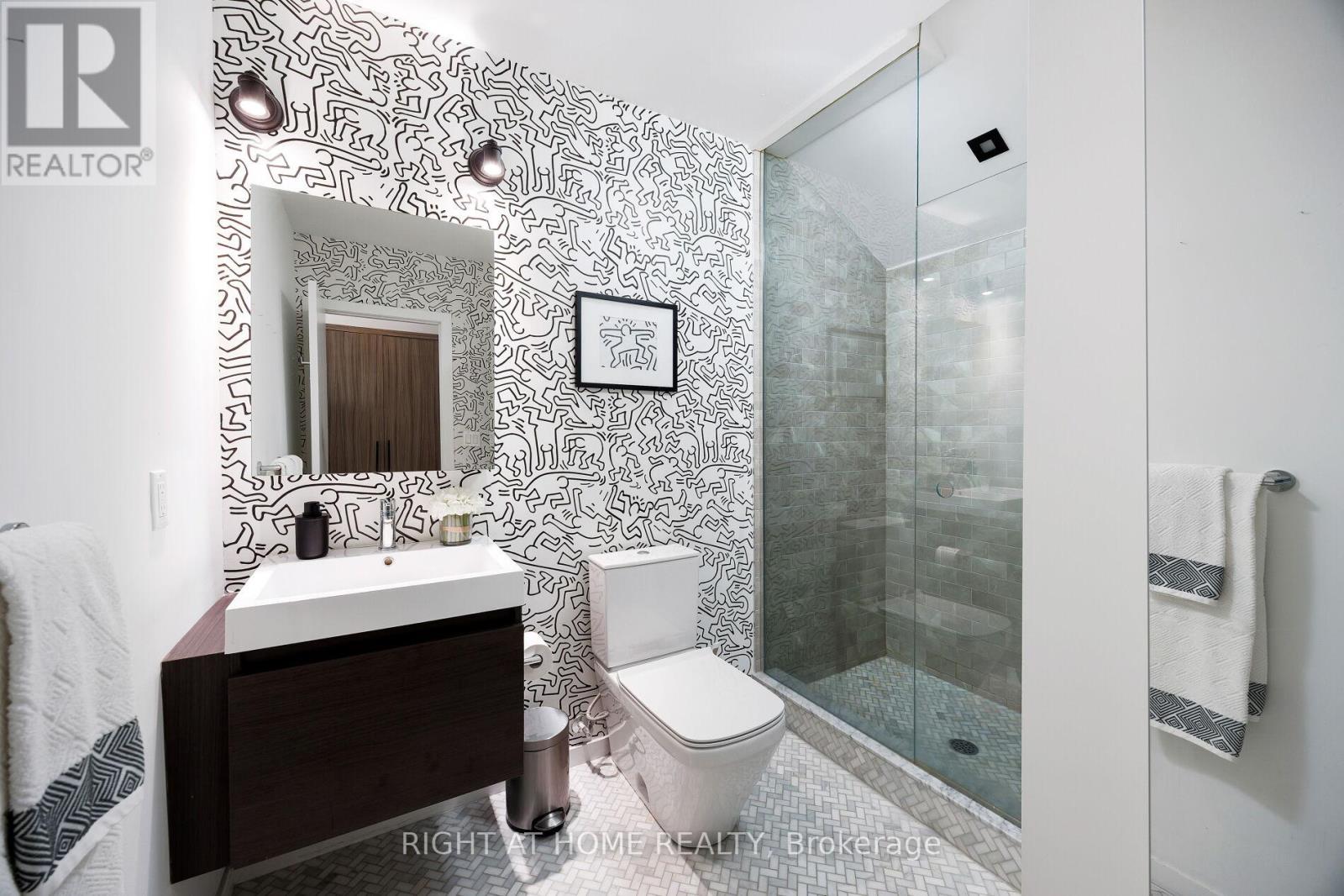 4 - 50 Bartlett Avenue, Toronto (Dovercourt-Wallace Emerson-Junction), Ontario  M6H 3E6 - Photo 33 - W12269933