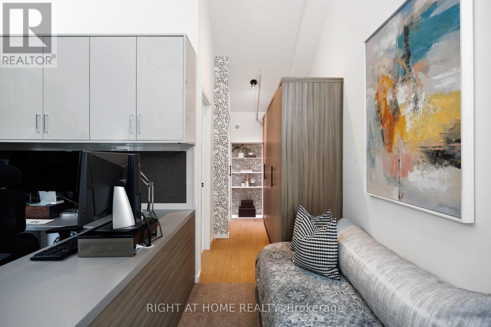 4 - 50 Bartlett Avenue, Toronto (Dovercourt-Wallace Emerson-Junction), Ontario  M6H 3E6 - Photo 35 - W12269933