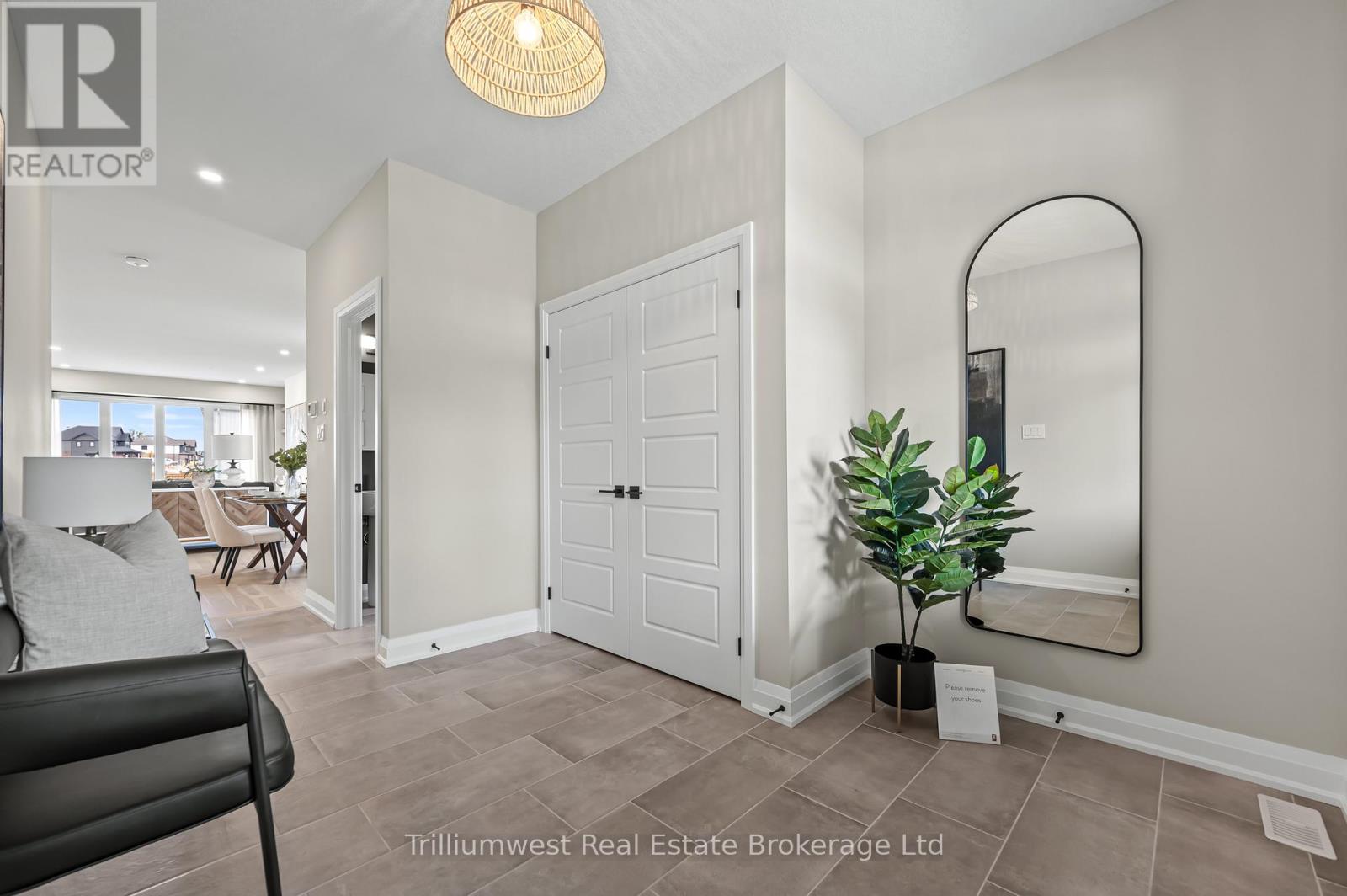155 Haylock Avenue, Centre Wellington, Ontario  N0B 2S0 - Photo 4 - X12270034