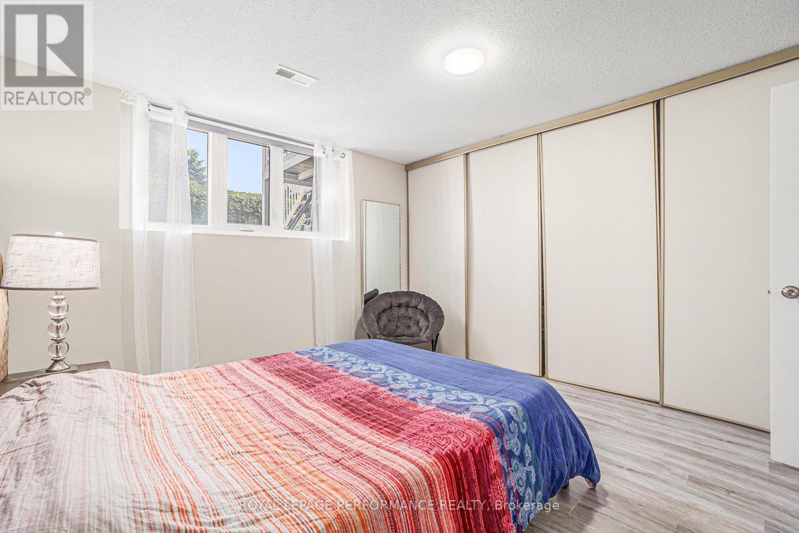 6074 Red Willow Drive, Ottawa, Ontario  K1C 7J5 - Photo 17 - X12269964