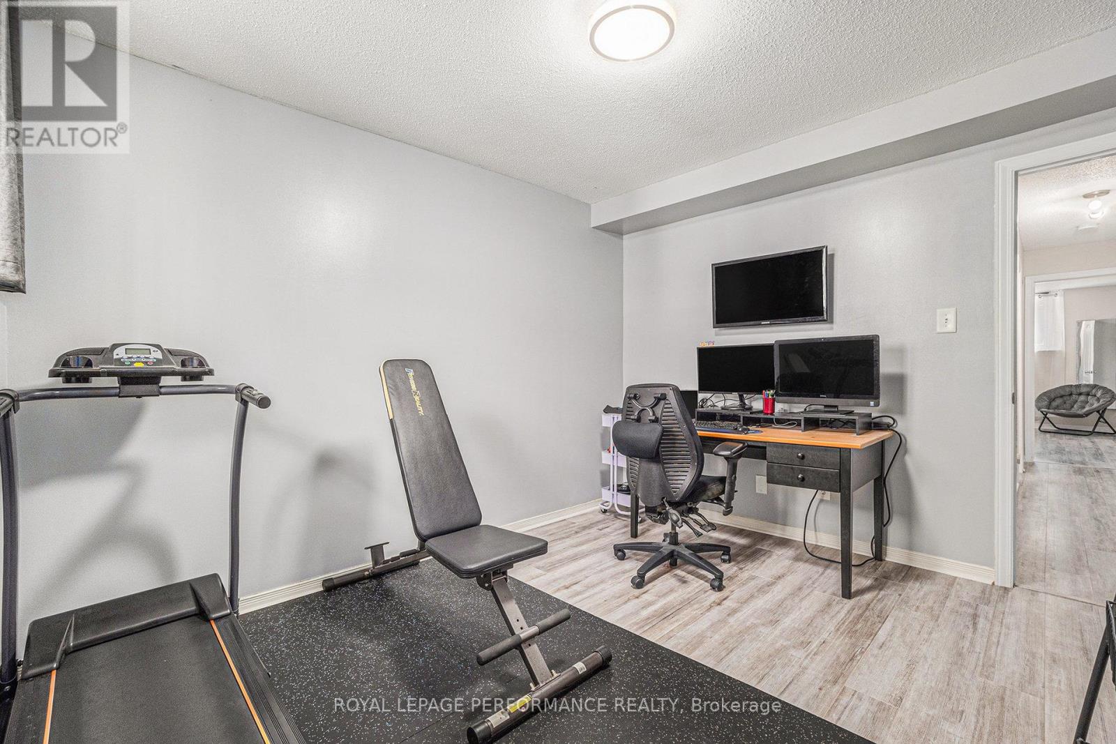 6074 Red Willow Drive, Ottawa, Ontario  K1C 7J5 - Photo 20 - X12269964