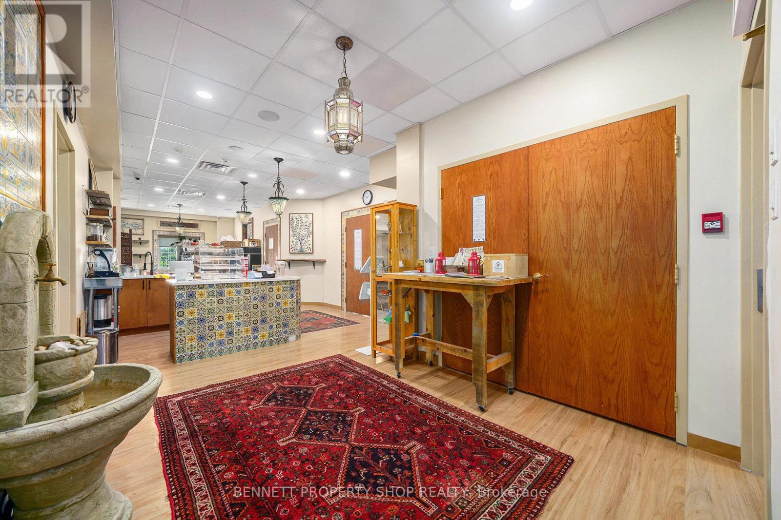 2871 St. Joseph Boulevard, Ottawa, Ontario  K1C 1G8 - Photo 12 - X12270129