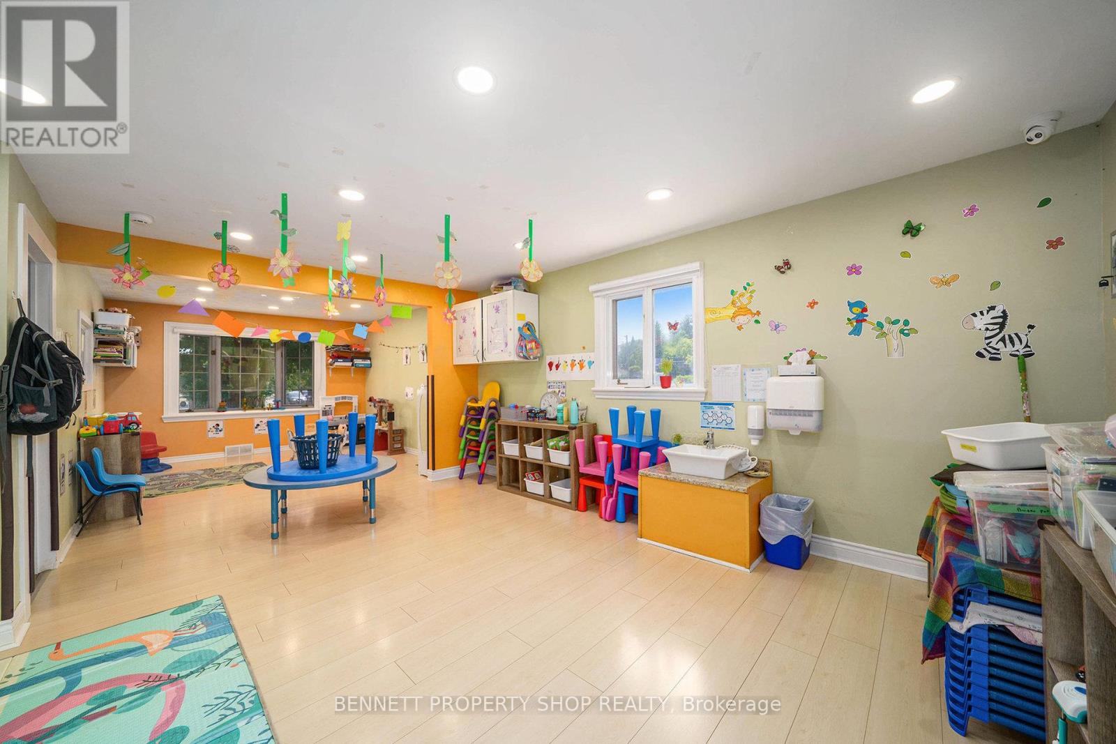 2871 St. Joseph Boulevard, Ottawa, Ontario  K1C 1G8 - Photo 27 - X12270129