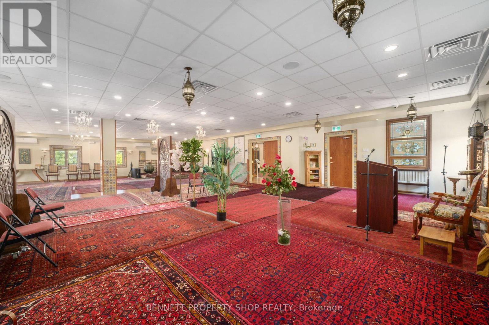 2871 St. Joseph Boulevard, Ottawa, Ontario  K1C 1G8 - Photo 33 - X12270129
