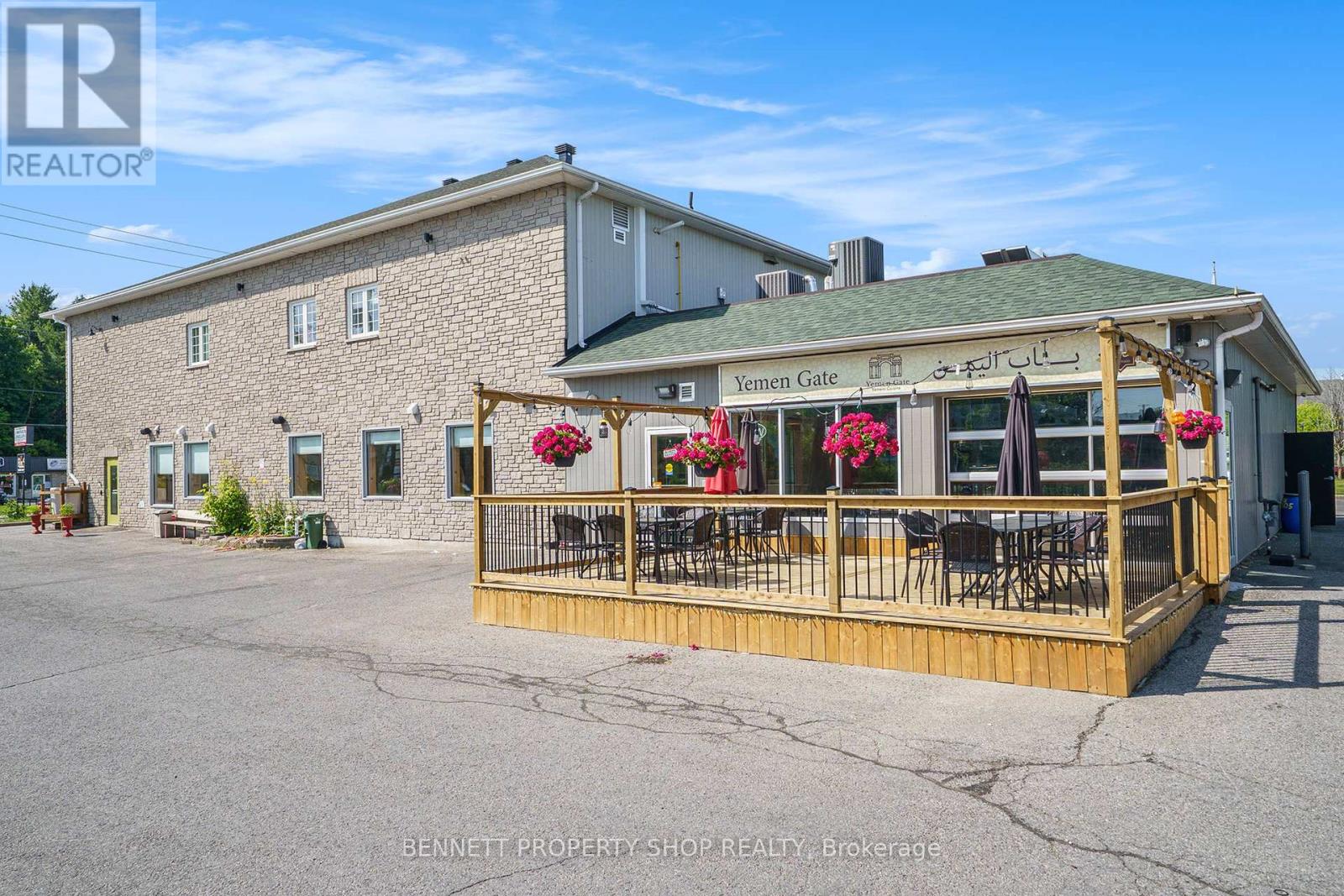 2871 St. Joseph Boulevard, Ottawa, Ontario  K1C 1G8 - Photo 35 - X12270129